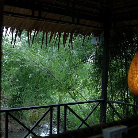 Hometravel Mekong Кан То Екстериор снимка